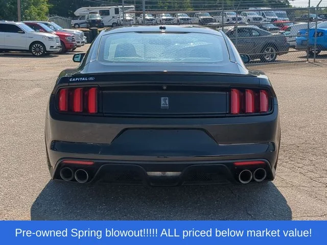 Used 2016 Black Ford Shelby GT350 image 12