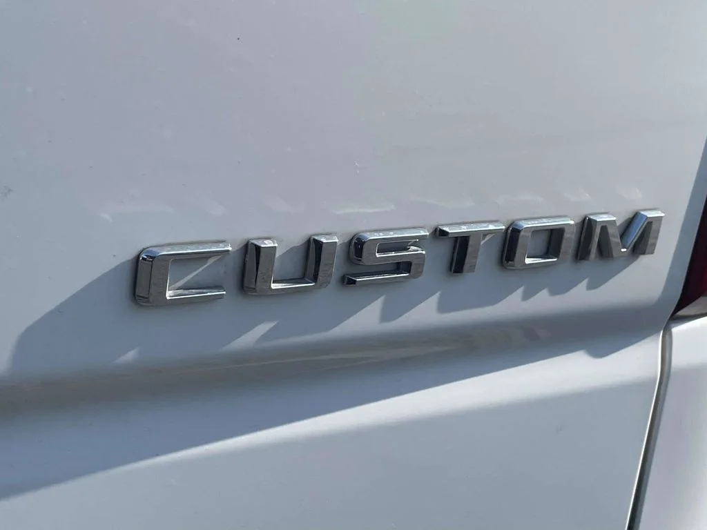 2022 Chevrolet Silverado 1500 Custom - Photo 10