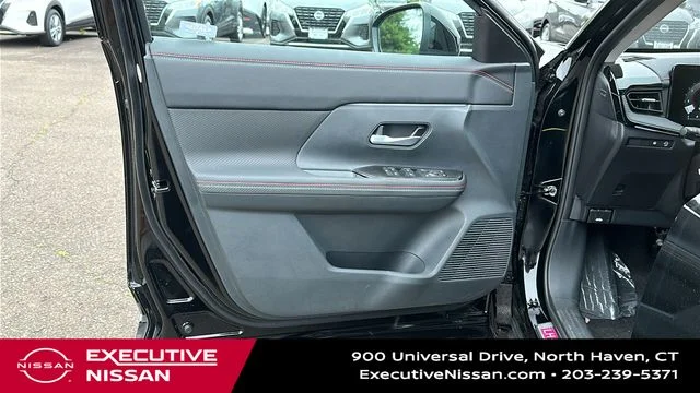 Used 2025 Black Nissan SR image 9
