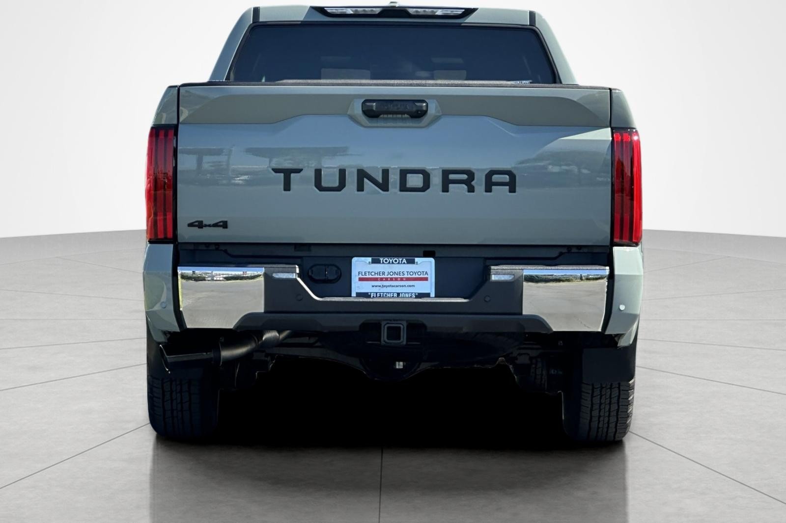 Certified Used 2025 Lunar Rock Toyota SR5 image 3