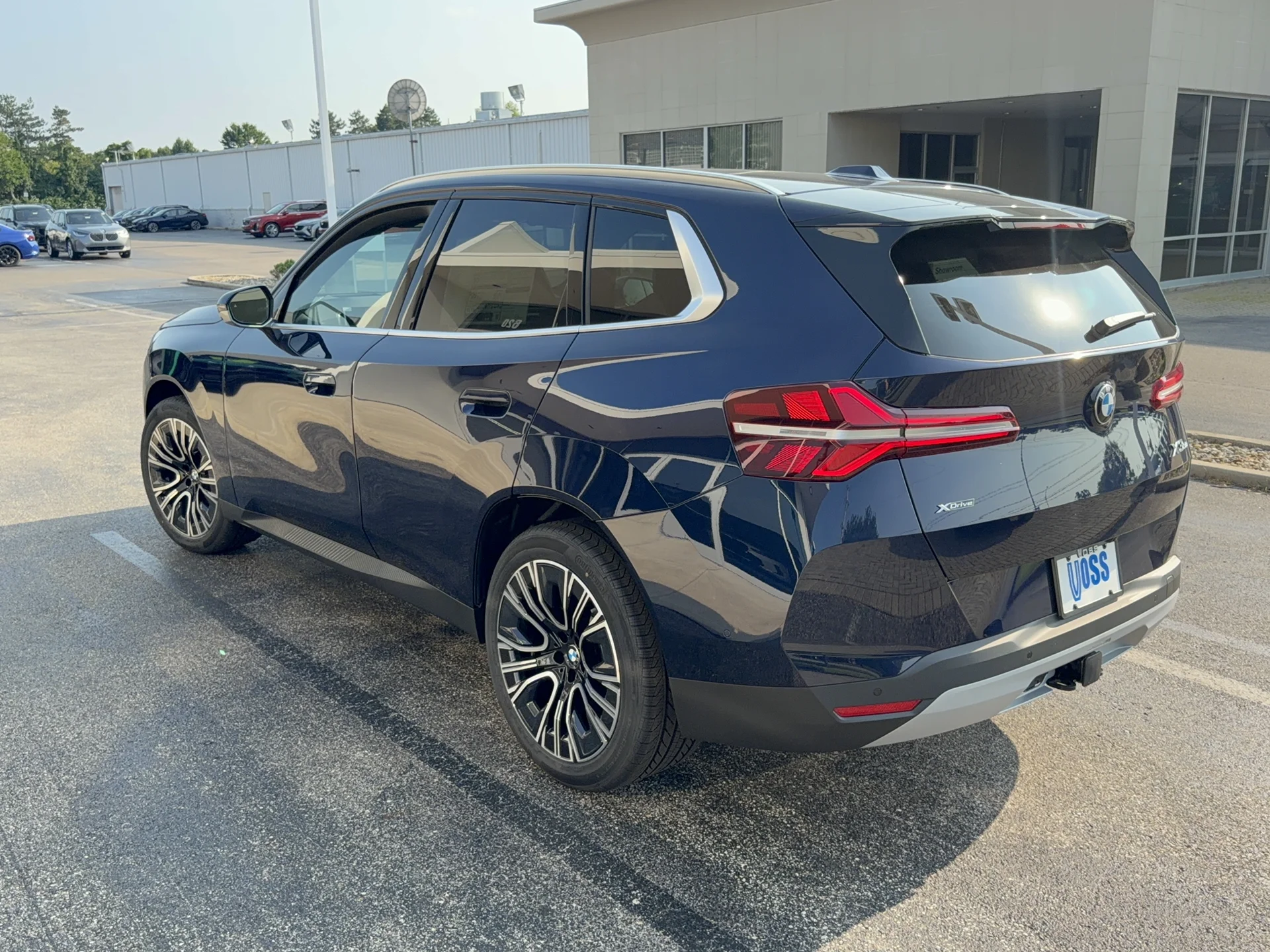 New 2026 Tanzanite Blue II Metallic BMW 30 xDrive image 6