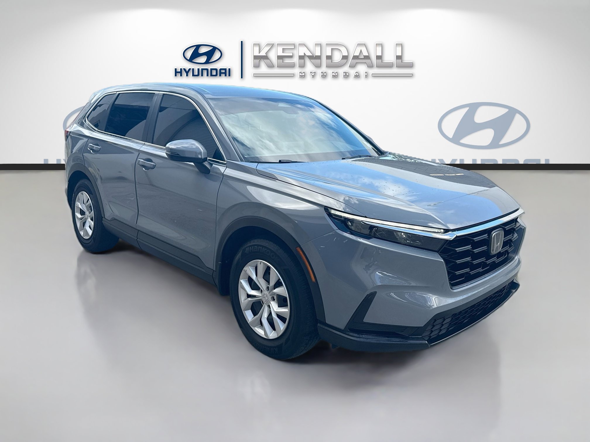 Used 2024 Lunar Silver Metallic Honda LX image 1