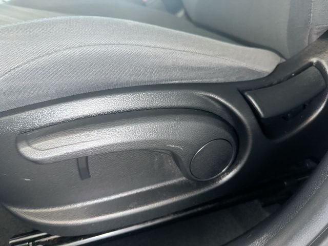 Used 2023 Black Kia LX image 16