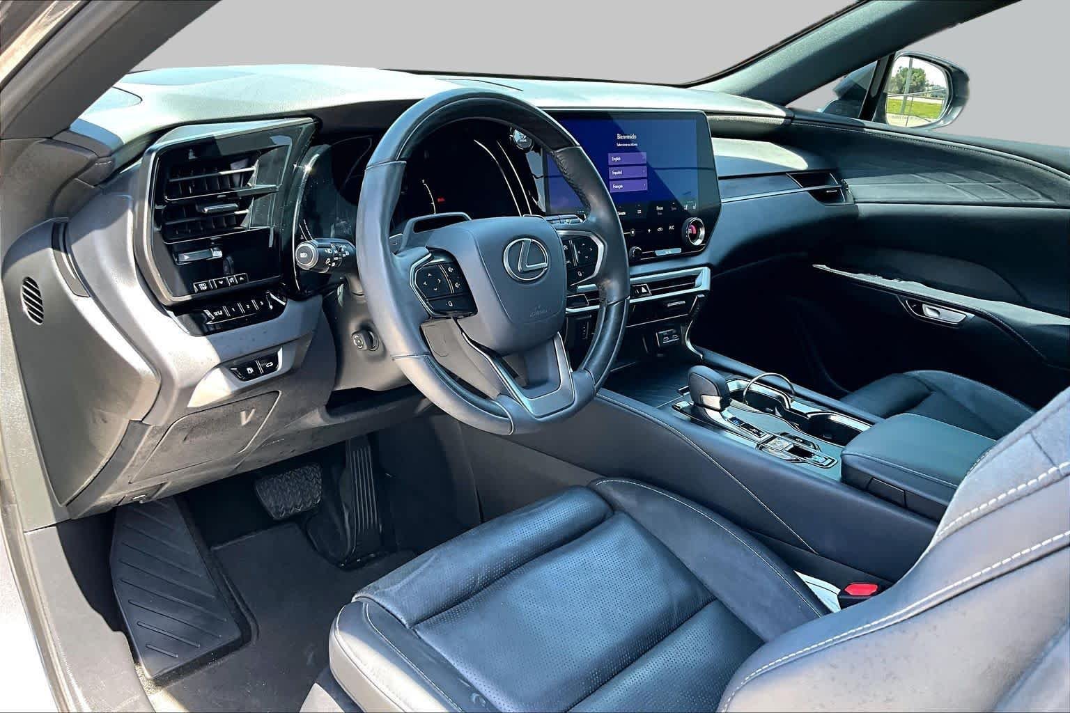 Used 2023 Nebula Gray Pearl Lexus Luxury image 18