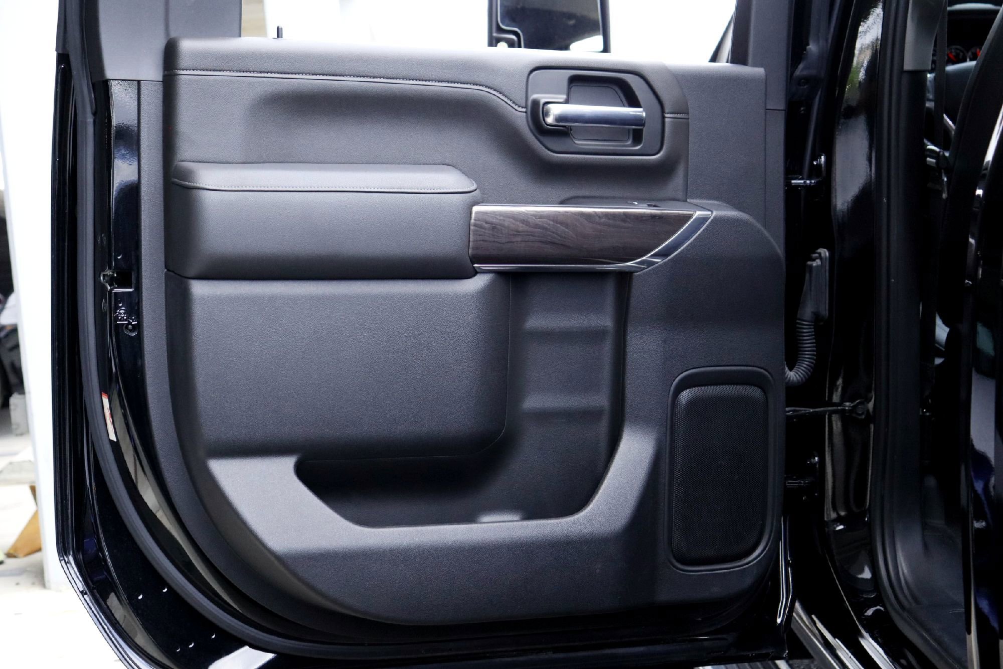 2022 Chevrolet Silverado 3500HD LTZ - Photo 29
