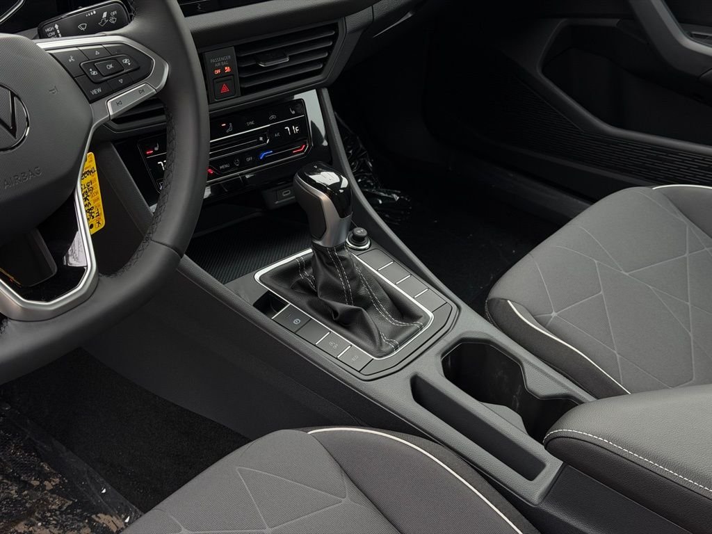 2026 Volkswagen Jetta Sport - Photo 23