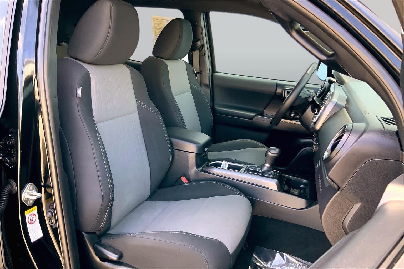 Used 2020 Midnight Black Metallic Toyota TRD Sport image 9
