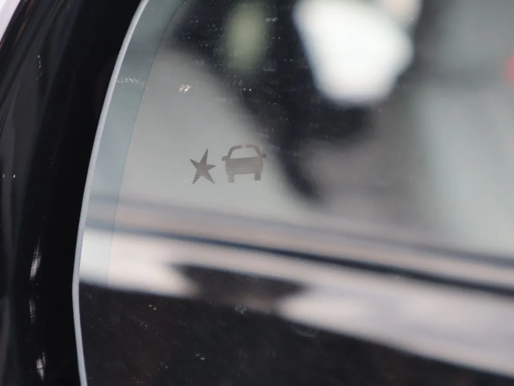 Used 2025 Black Cadillac Luxury image 41