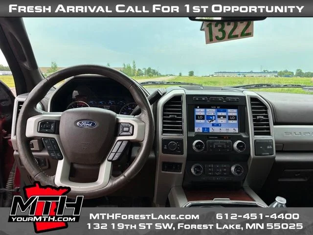 Used 2019 Red Ford King Ranch image 11