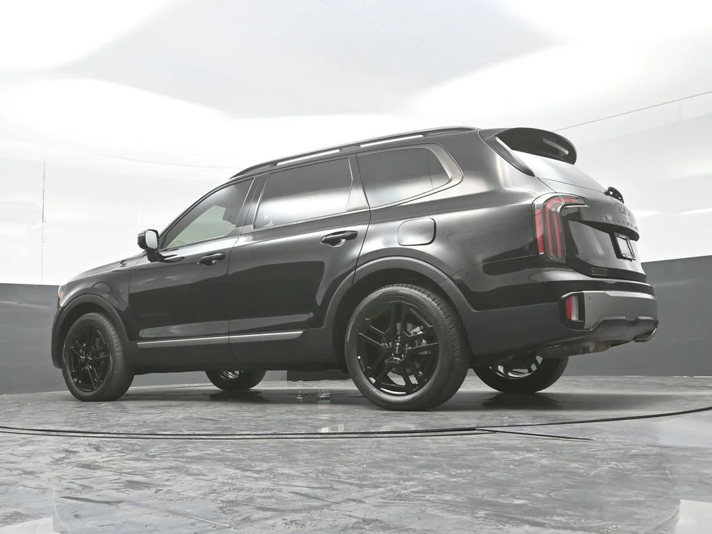 Used 2023 Black Kia SX-Prestige X-Line image 32