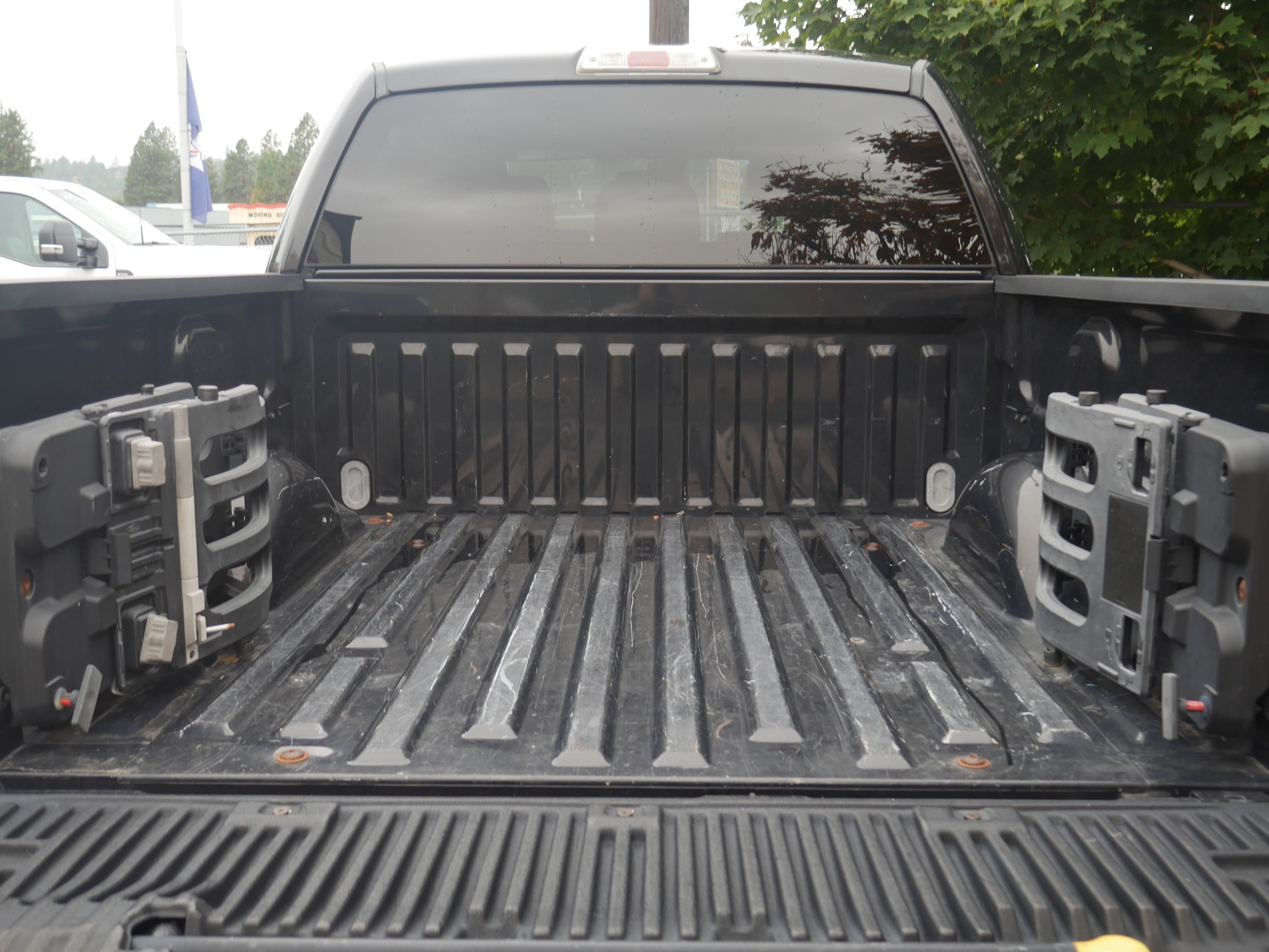 Used 2012 Tuxedo Black Metallic Ford Platinum image 28