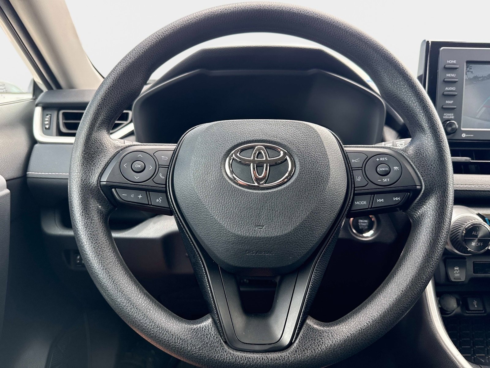 Used 2021 Super White Toyota XLE image 26