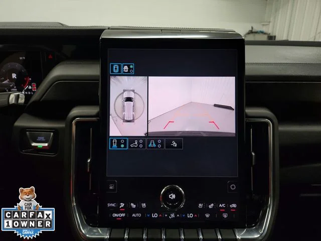 Used 2025 Silver GMC Denali image 25