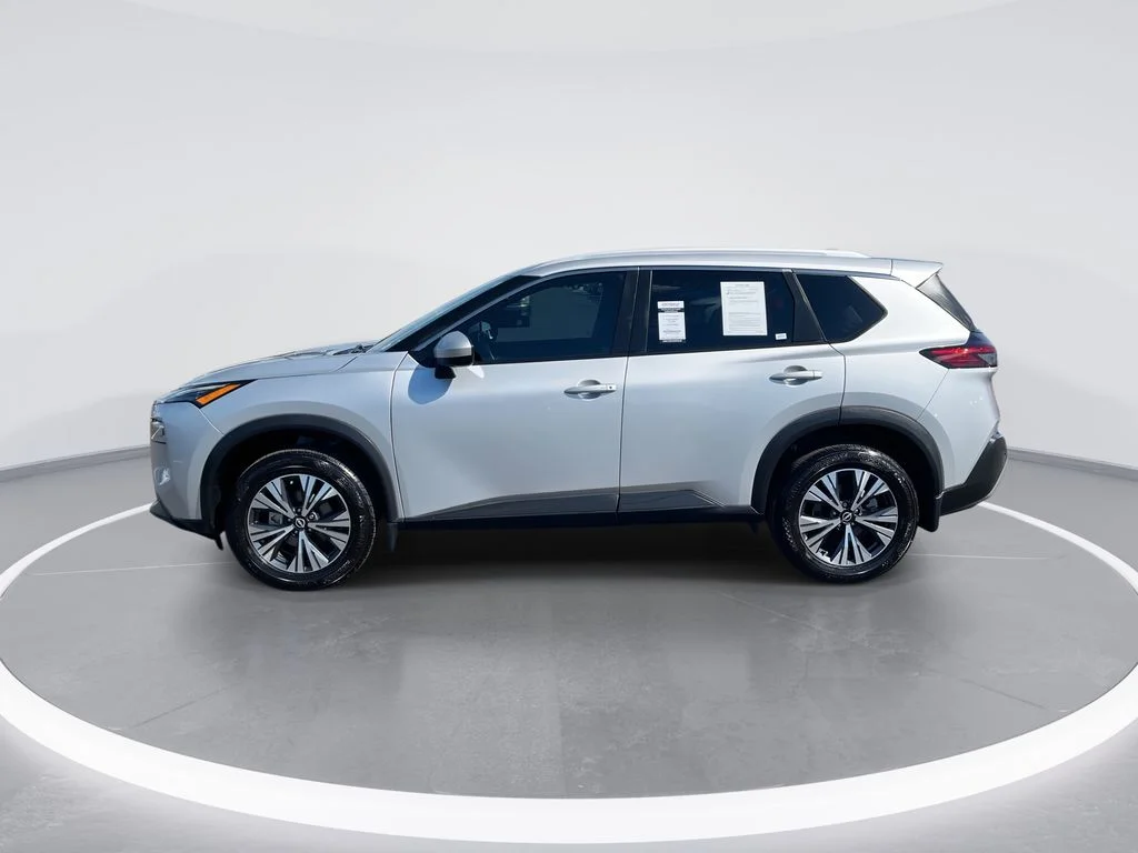 Used 2023 Silver Nissan SV image 5