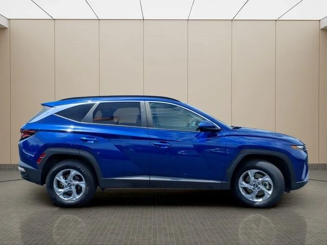 Used 2024 Blue Hyundai SEL image 5