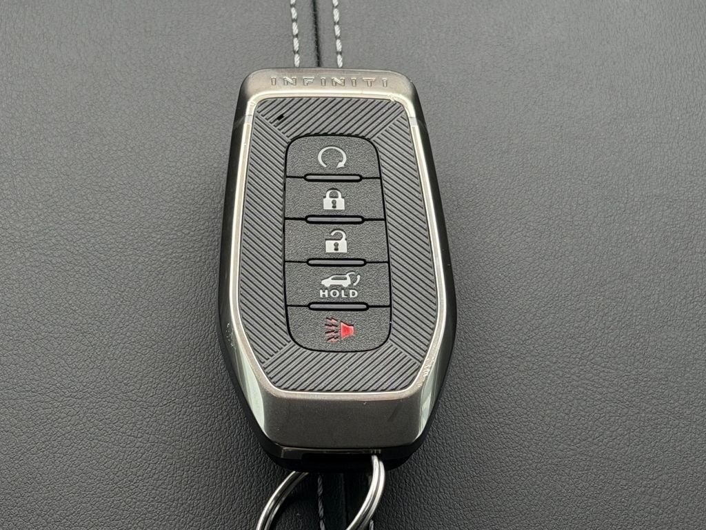 2027 INFINITI QX60 LUXE - Photo 22