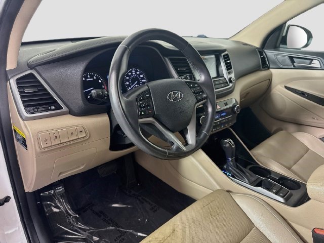 Used 2017 Dazzling White Hyundai Limited image 19