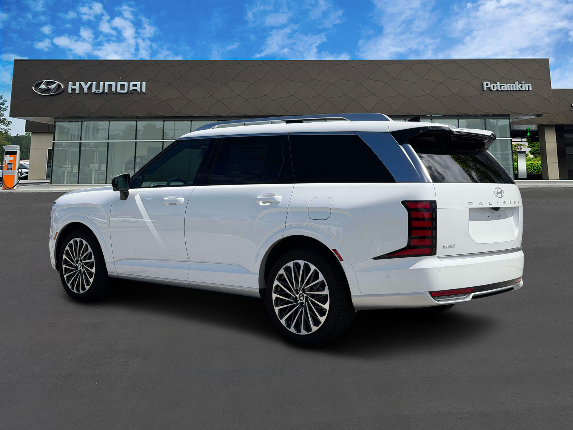 New 2027 Creamy White Pearl Hyundai Calligraphy image 4
