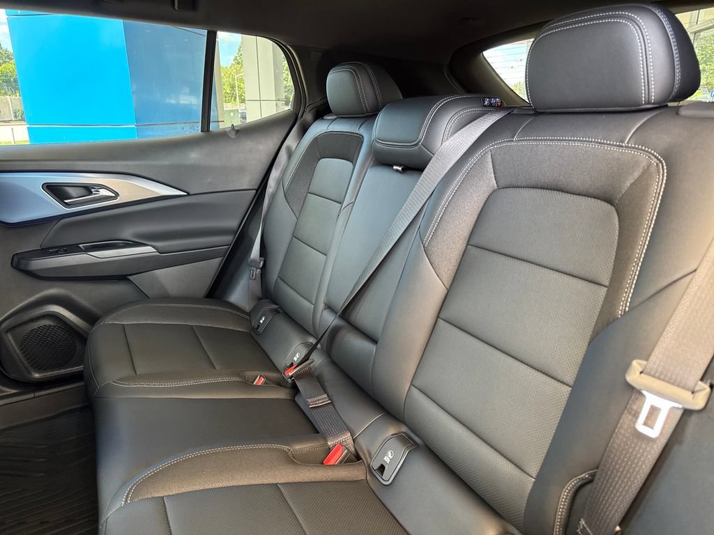 2026 Chevrolet Equinox EV 2LT - Photo 15