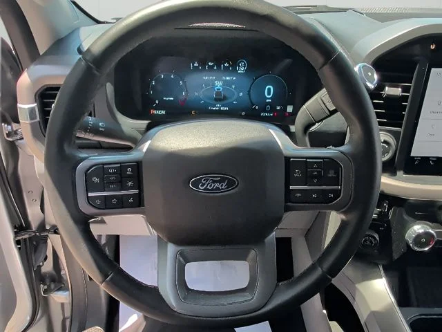 Used 2024 Silver Ford XLT image 21