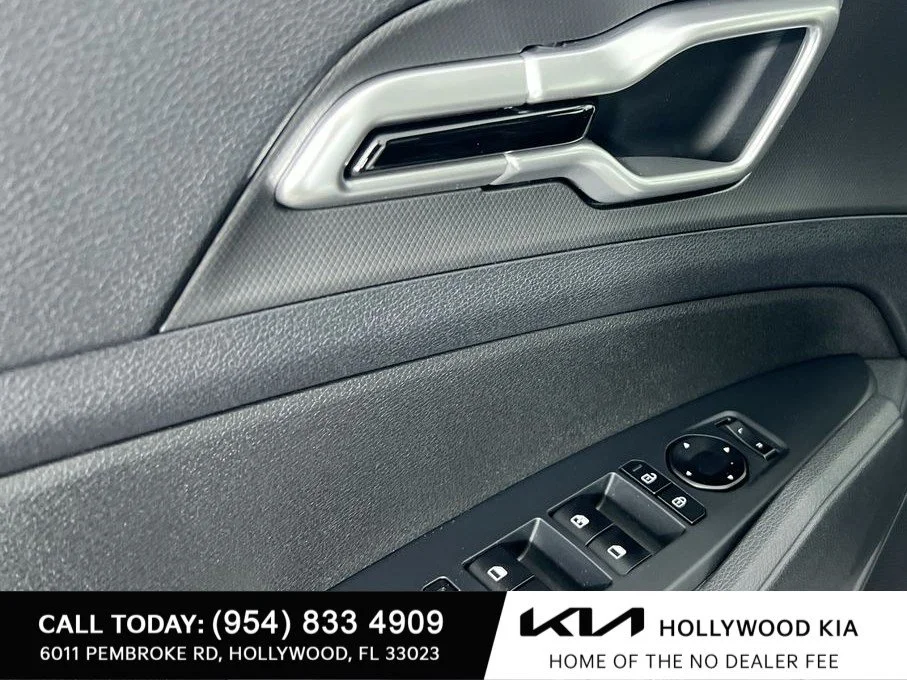 New 2026 Glacial White Pearl Kia LX image 13