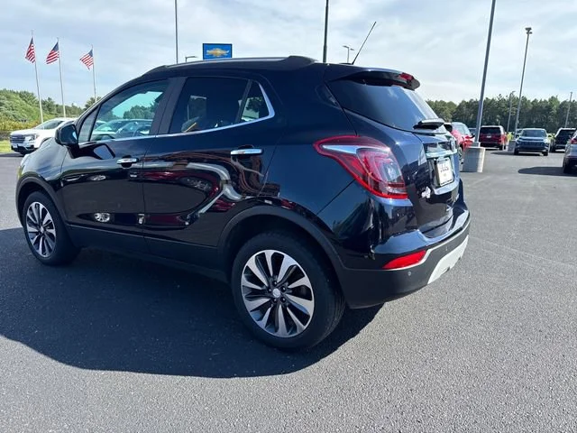 Used 2022 Includes (MDP) Anthracite lower exterior accent color, Paint code W598F.) Buick Preferred image 3