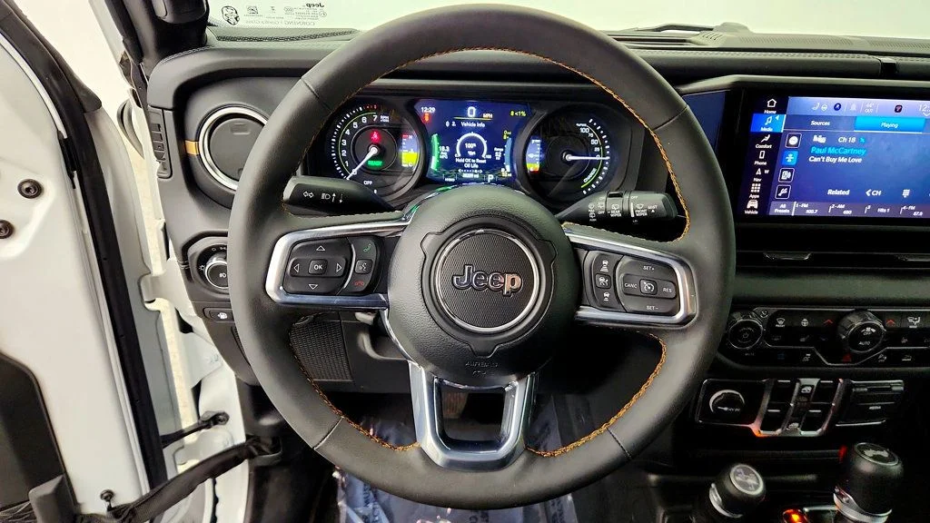 Used 2024 Bright White Clearcoat Jeep Sahara 4x4 w/ Sky One-Touch Top, Tech & Safety Pkgs image 13