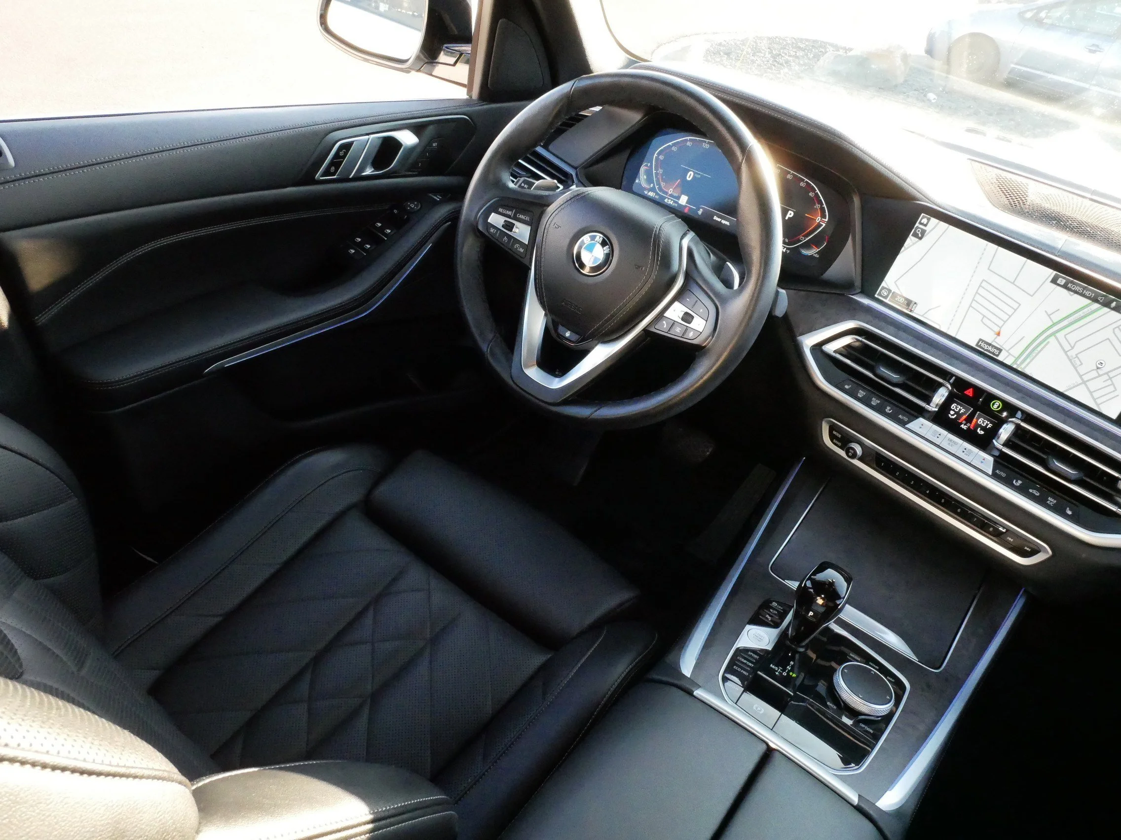 Used 2023 Alpine White BMW xDrive40i image 9