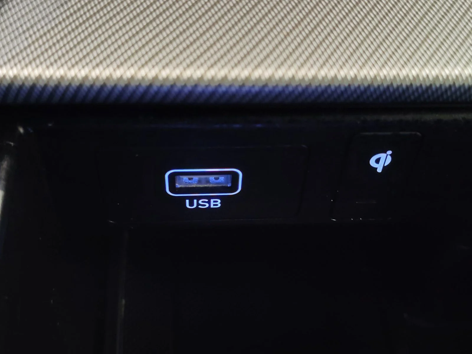 Used 2023 Abyss Black Pearl Hyundai XRT image 22
