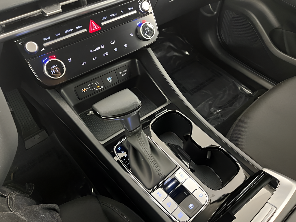 New 2026 Silver Hyundai SEL image 18
