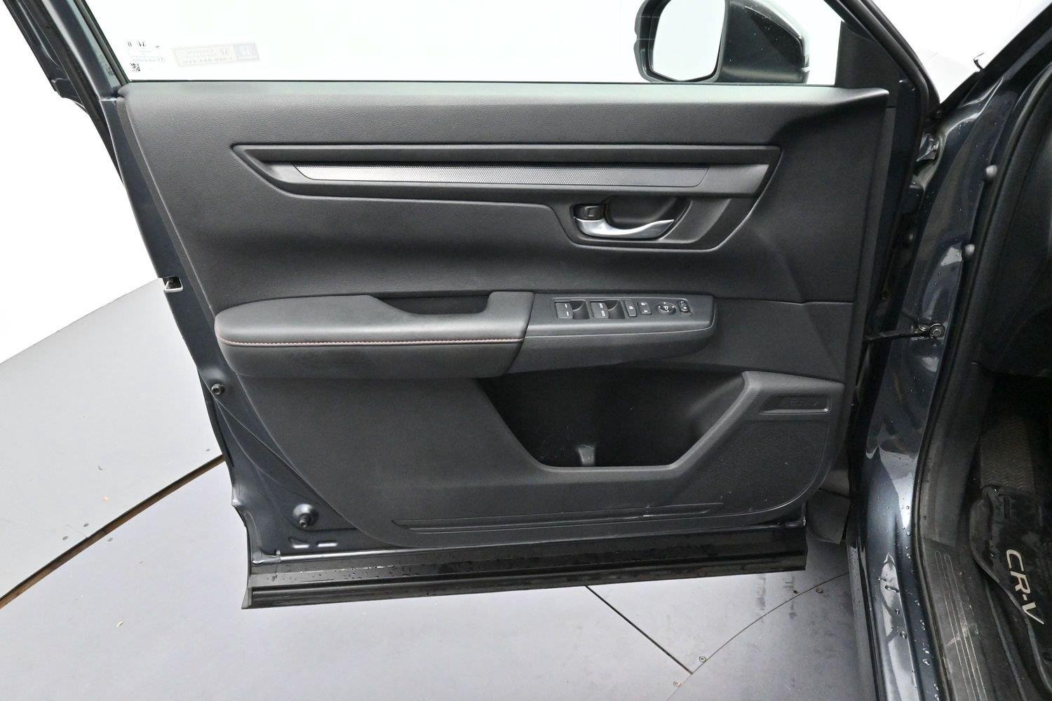 Used 2023 Gray Honda Sport image 10