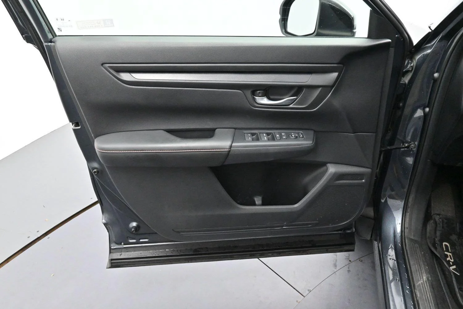 Used 2023 Gray Honda Sport image 10