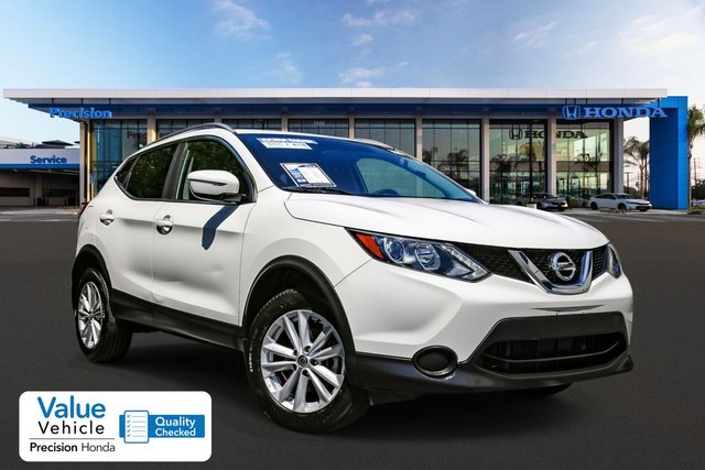 2017 Nissan Rogue Sport SV
