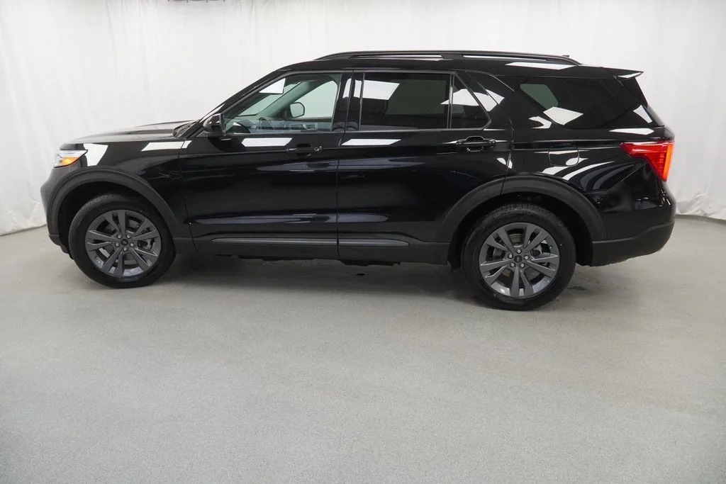 Used 2022 Black Ford XLT image 18