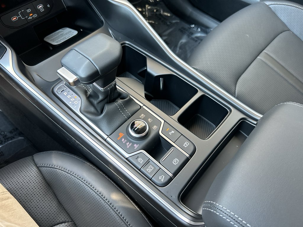 New 2026 Wolf Gray Kia S image 24