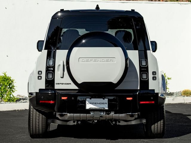 Used 2026 Borasco Gray Metallic Land Rover X image 8