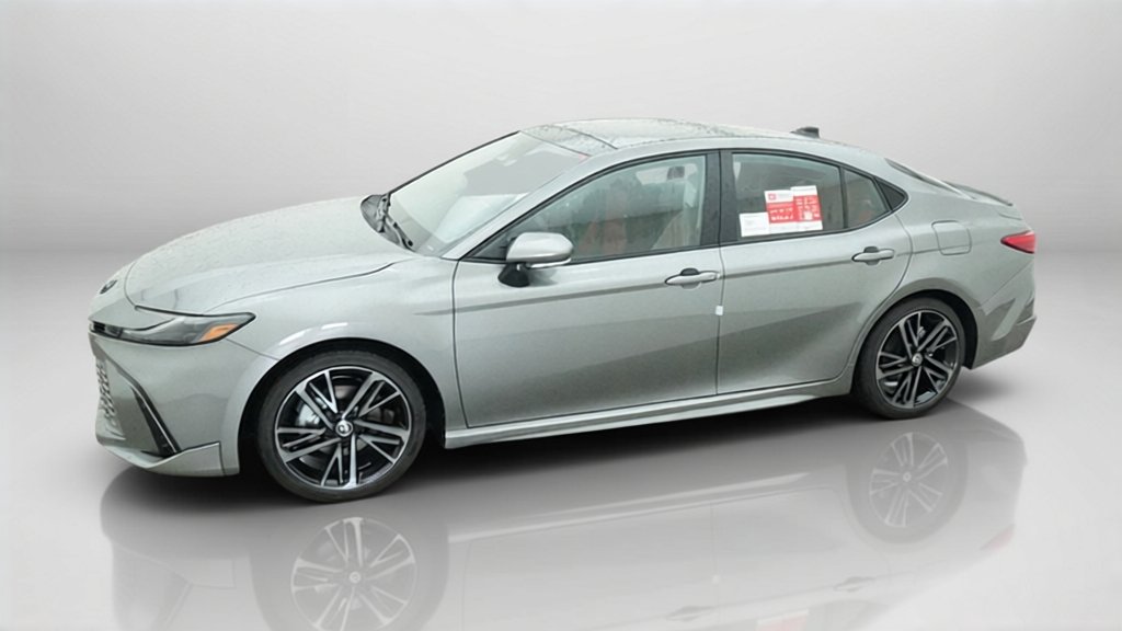 New 2026 Heavy Metal Toyota XSE image 3