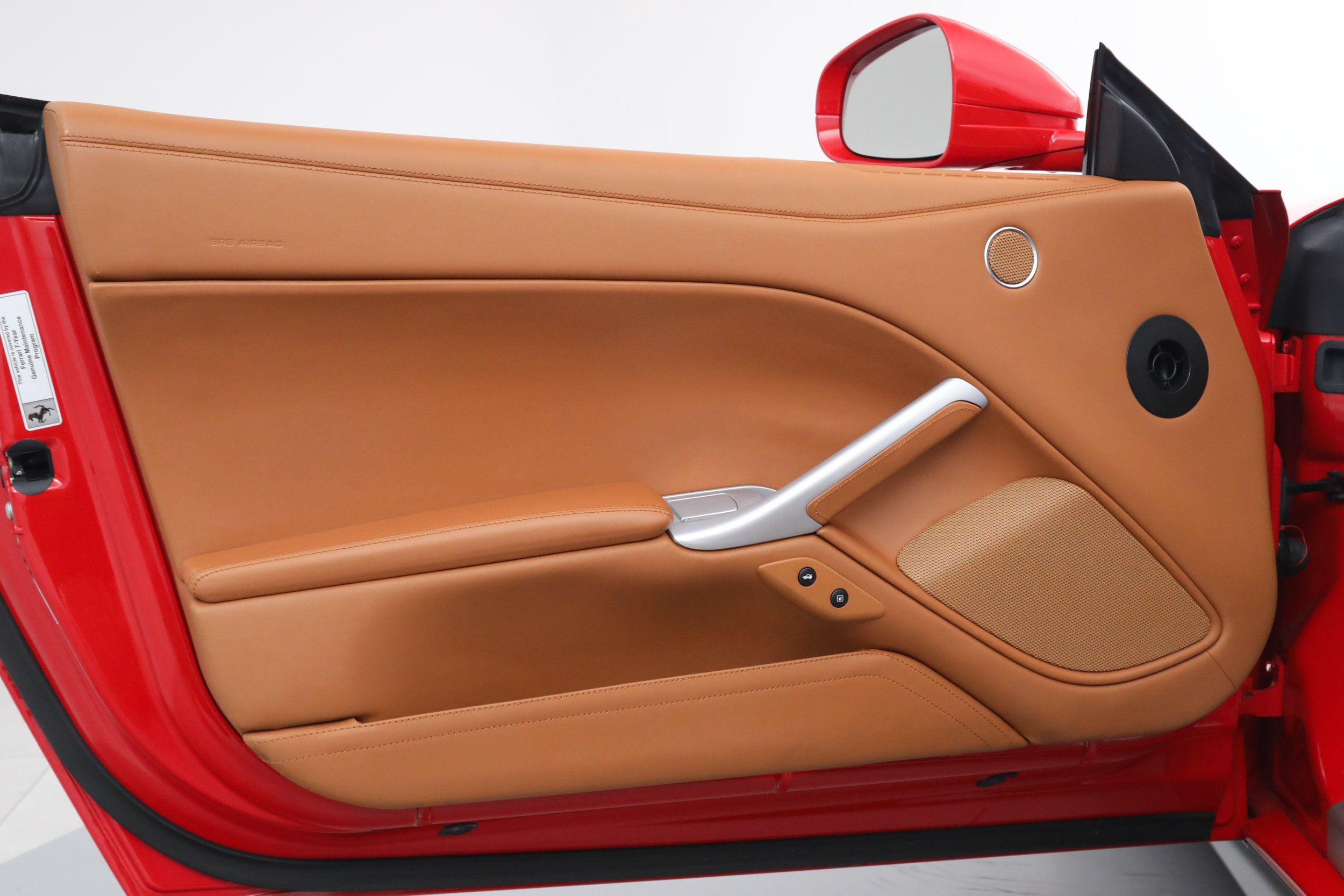 Used 2014 Red Ferrari  image 23