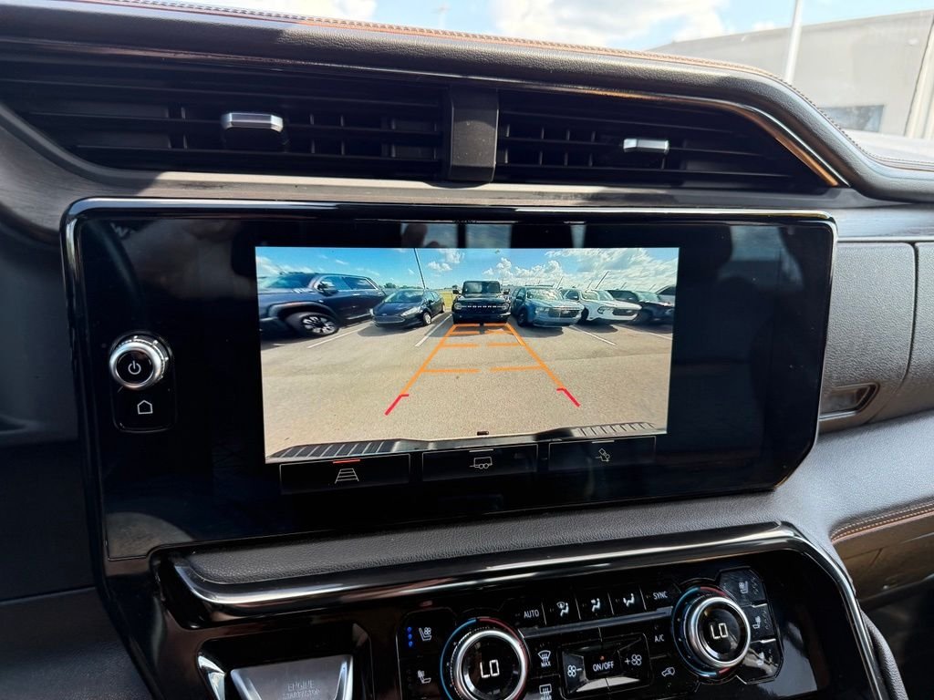 Used 2022 Beige GMC AT4 image 27