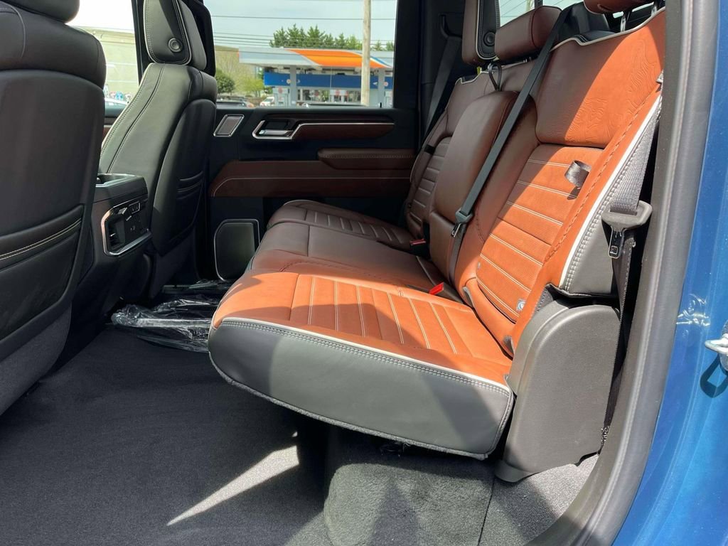 2026 GMC Sierra 2500HD Denali Ultimate - Photo 17