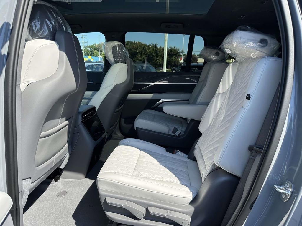 New 2026 Luna Metallic Cadillac Sport image 13
