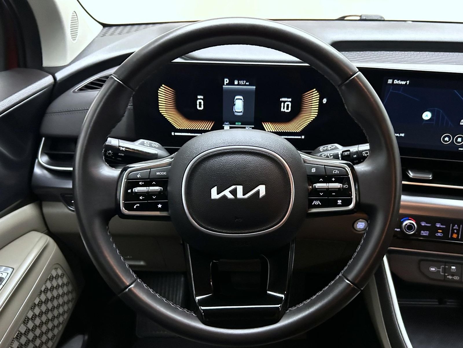 Used 2025 Red Kia LXS image 12
