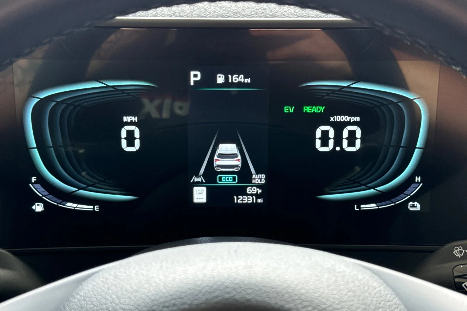 Used 2025 Black Kia EX image 29