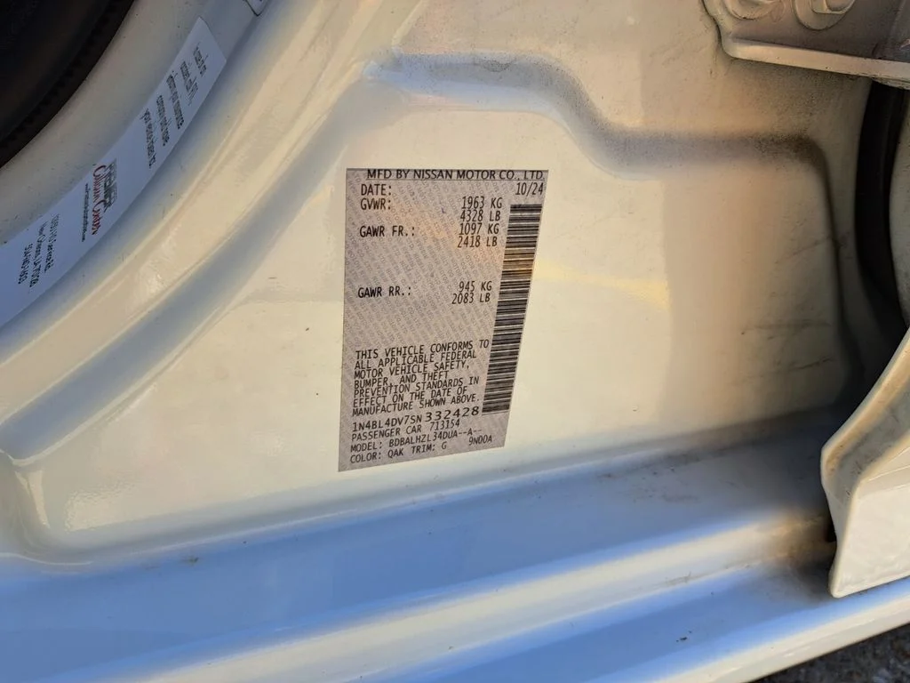 2025 Nissan Altima SV - Photo 27