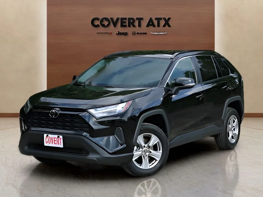 Used 2025 Black Toyota XLE image 1