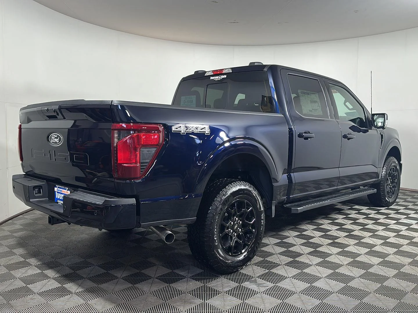 New 2026 Antimatter Blue Metallic Ford XLT image 10