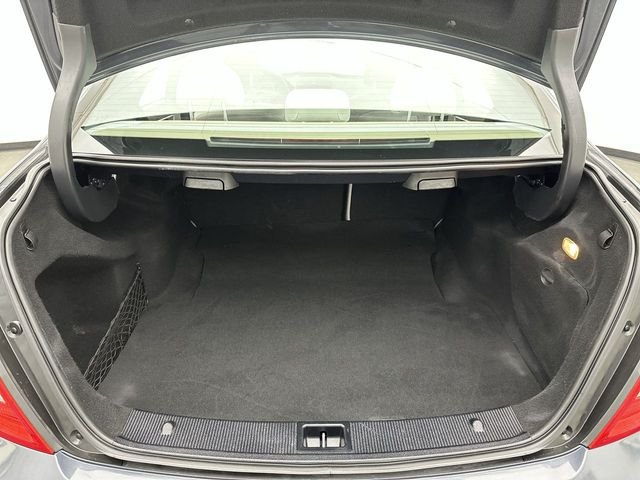 Used 2011 Silver Mercedes-Benz C 300 image 22