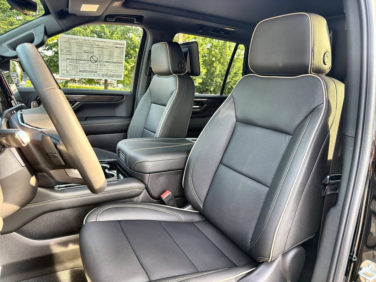 New 2026 Onyx Black GMC Elevation image 16
