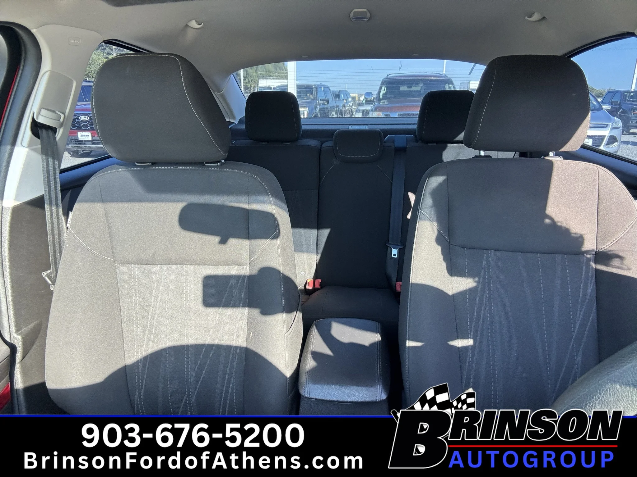 Used 2017 Race Red Ford SE image 37