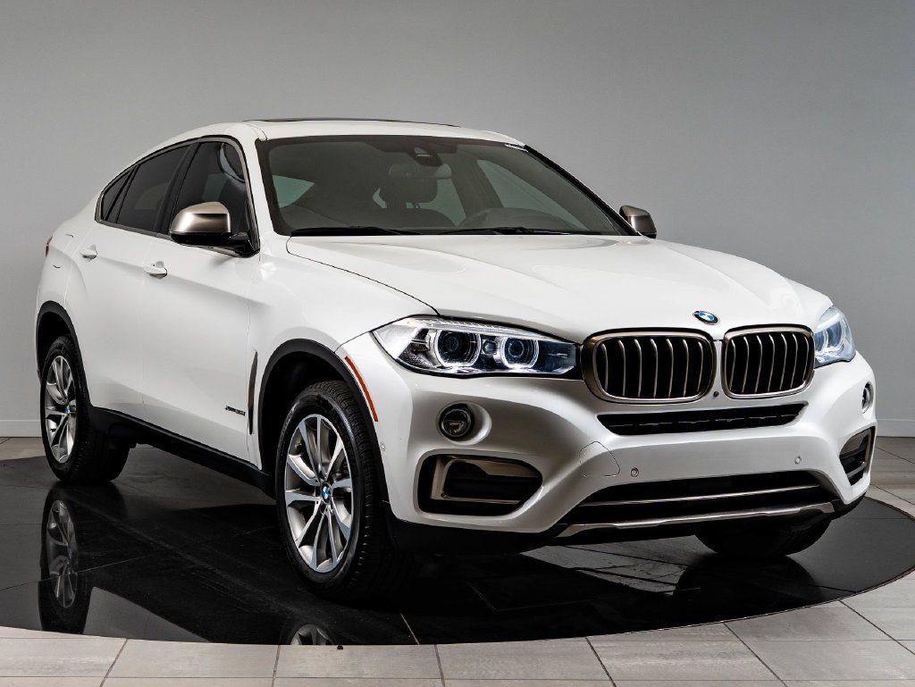 Used 2019 Mineral White Metallic BMW xDrive35i image 12